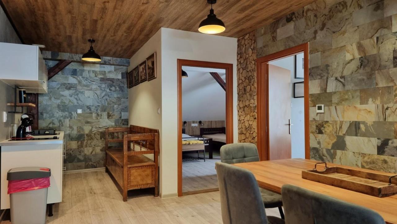 Hotel & Apartmány Hollópatak Kültér fotó